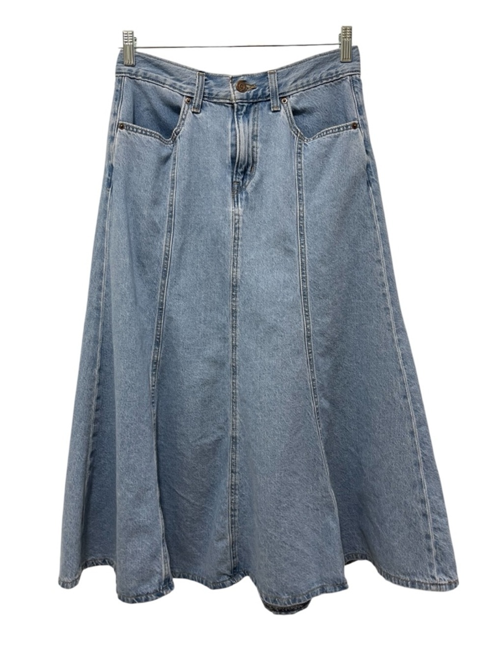 Levi's Women’s Size 28 Midi Rise Fit Flare Denim Skirt Light Blue - Picture 4 of 16
